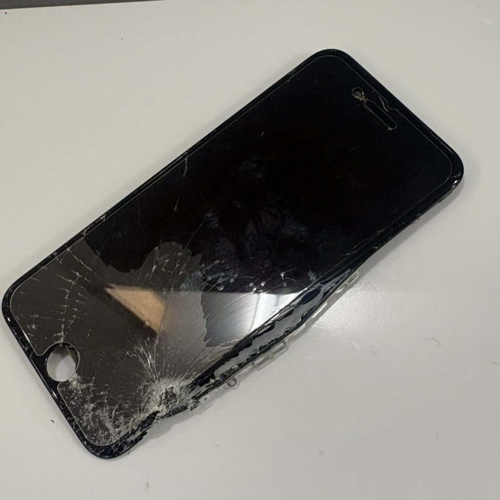 液晶交換 ブラックアウト ゴーストタッチ 【iPhoneSE3】