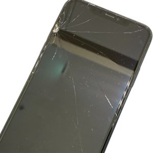 iPhone11ProMax パネル交換　札幌市 東区 元町
