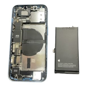iPhone13 バッテリー交換