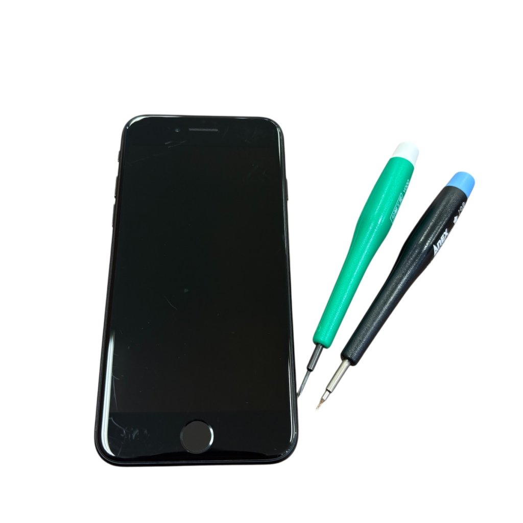 iPhoneSE3 パネル交換修理