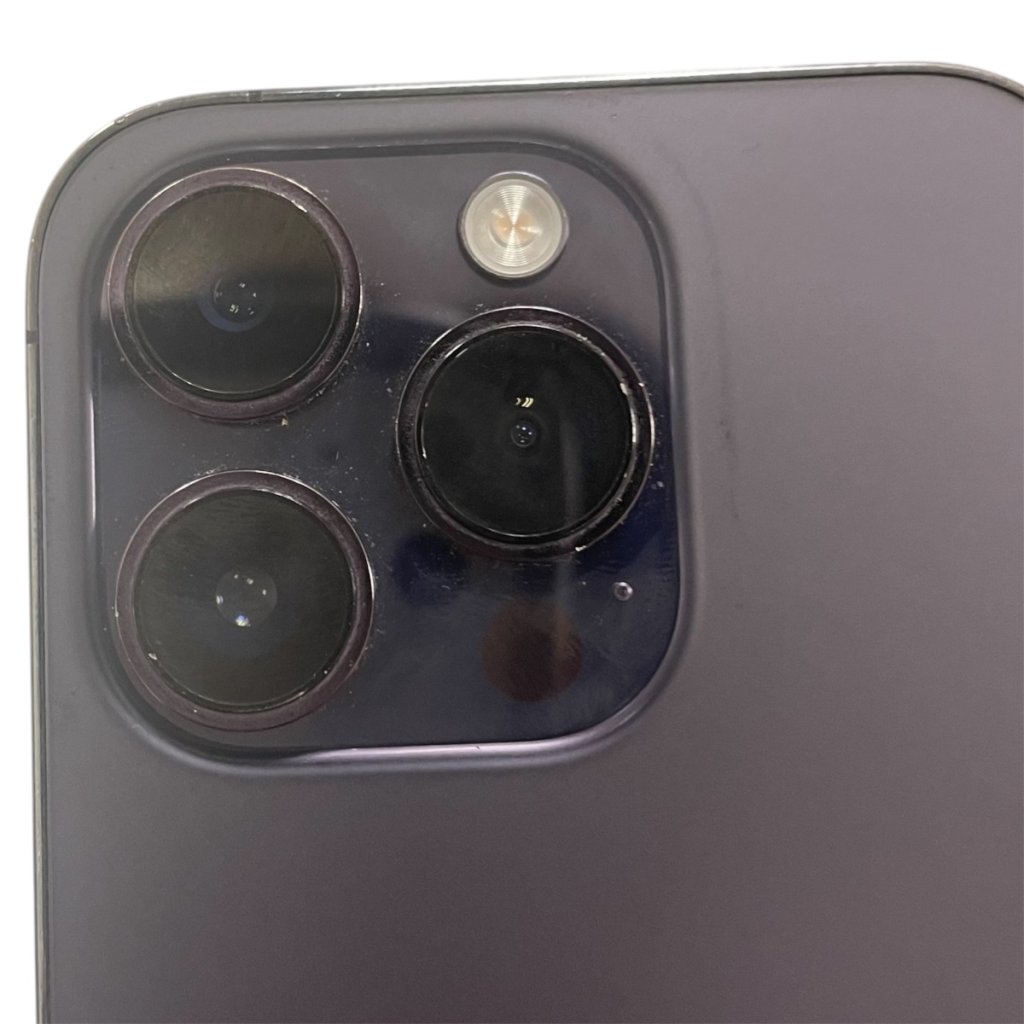 iPhone14　カメラレンズ