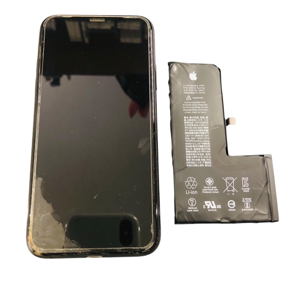 iPhoneXS　起動不良、バッテリー交換