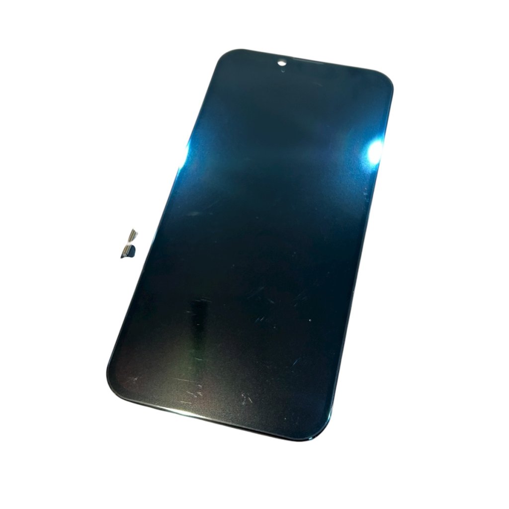 iPhone13 液晶交換を行いました｜画面割れ・表示不良の修理事例
