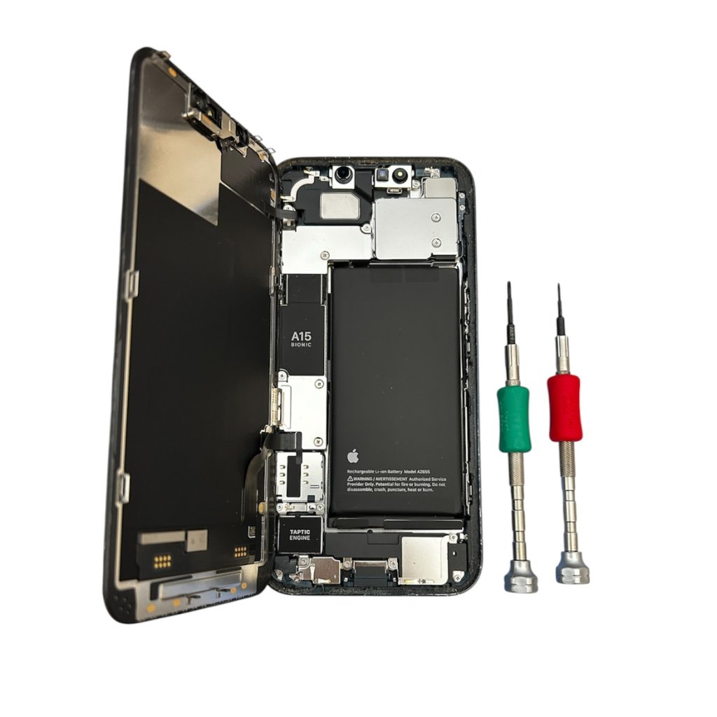 iPhone13　パネル交換