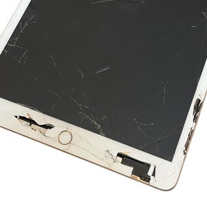 iPad第7世代 画面割れ修理