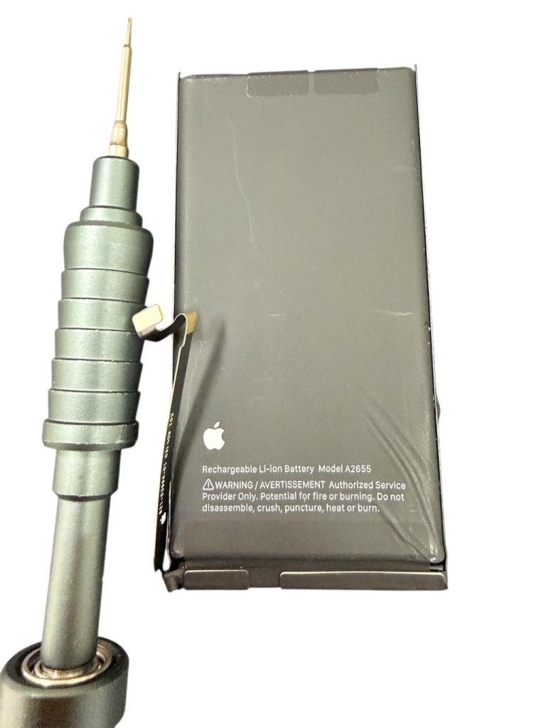 iPhone13 バッテリー交換