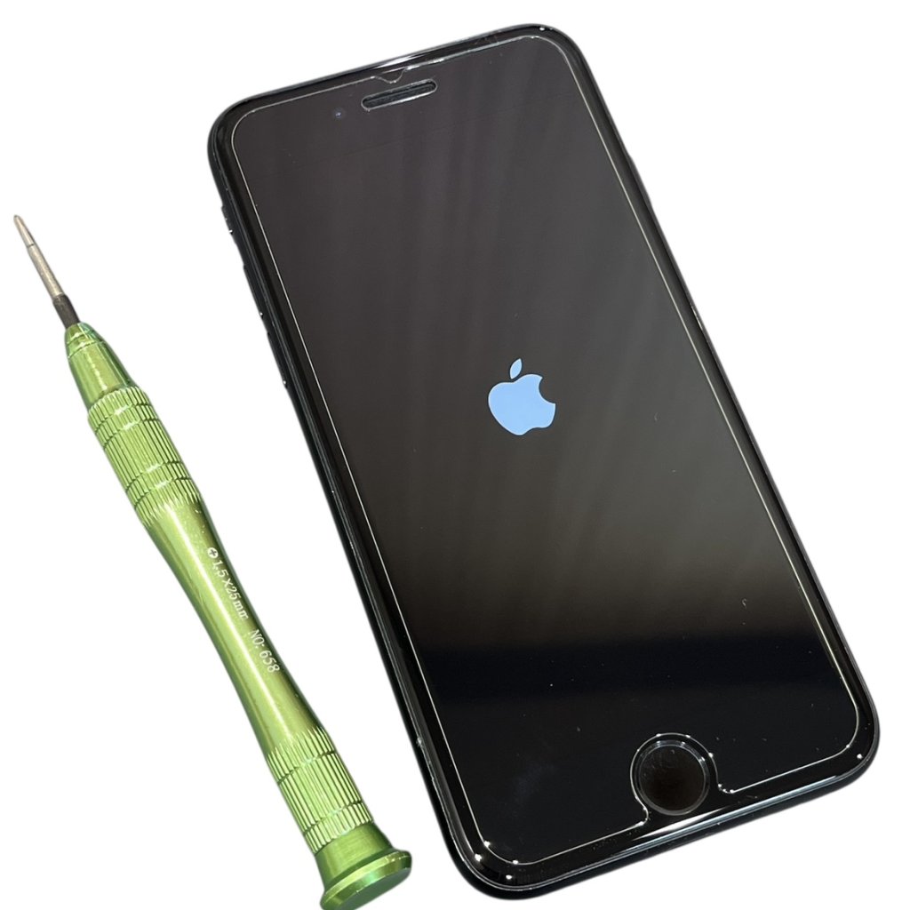 iPhoneSE3 【アイフォンSE3】 液晶交換