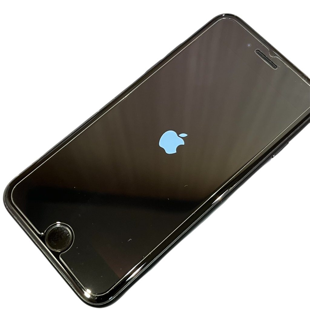 iPhoneSE3 パネル交換修理