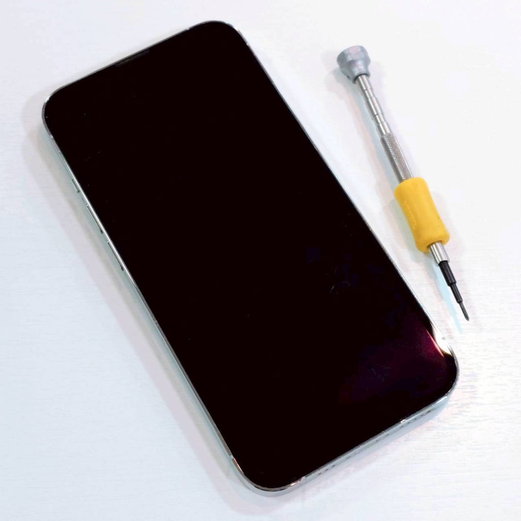 iPhone13Pro 液晶交換