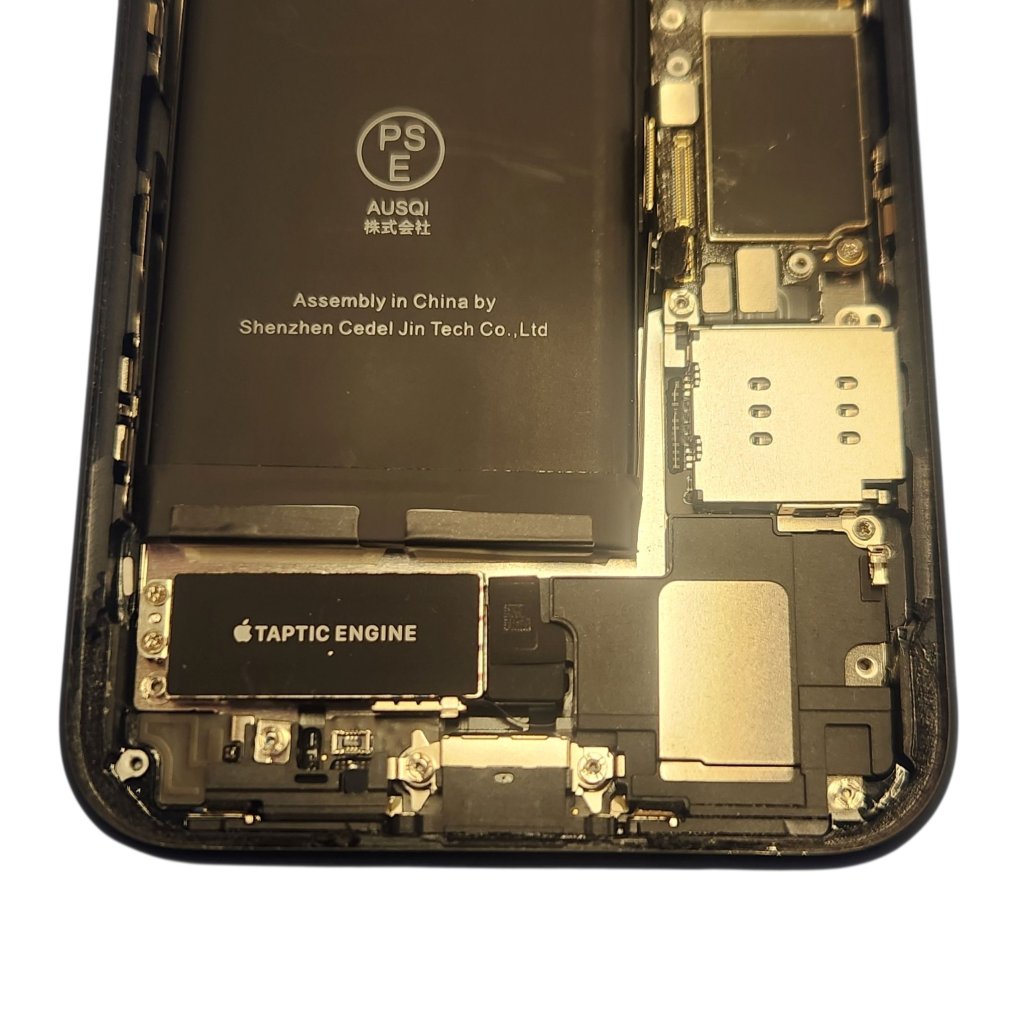 【iPhoneXR スピーカー交換】スピーカーからの音量が極端に小さくなってしまった。修理で治るなら嬉しい！ | 根室市光和町