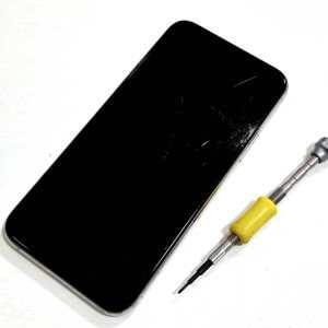 iPhone11Pro フロントパネル交換