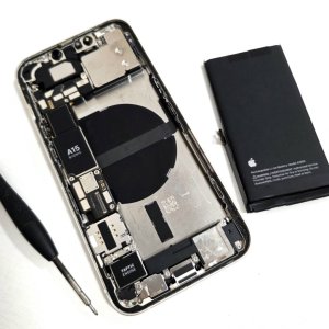 iPhone13 バッテリー交換