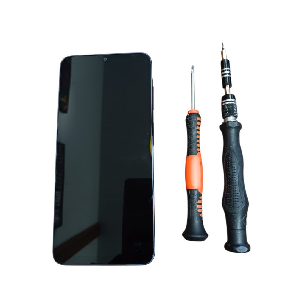 iPhone 13 mini  パネル交換