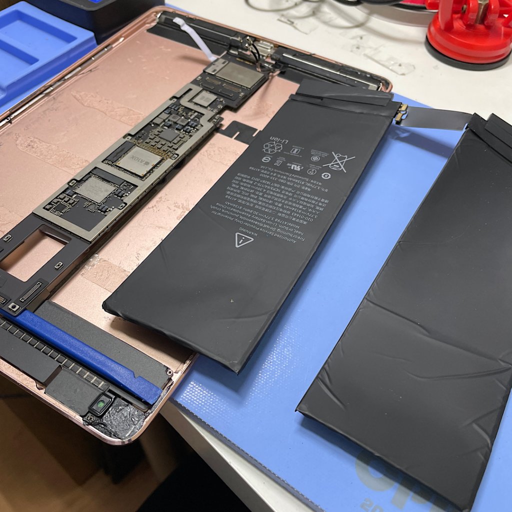 iPad Pro 充電不良 バッテリー交換| 守谷市薬師台| 電池交換もご予約で即日お渡しで修理対応しております‼︎