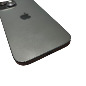 iPhone 15のドックコネクタ（充電口）修理