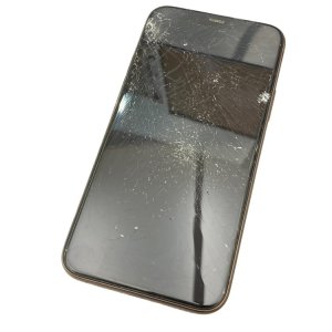 iPhone11 フロントパネル交換