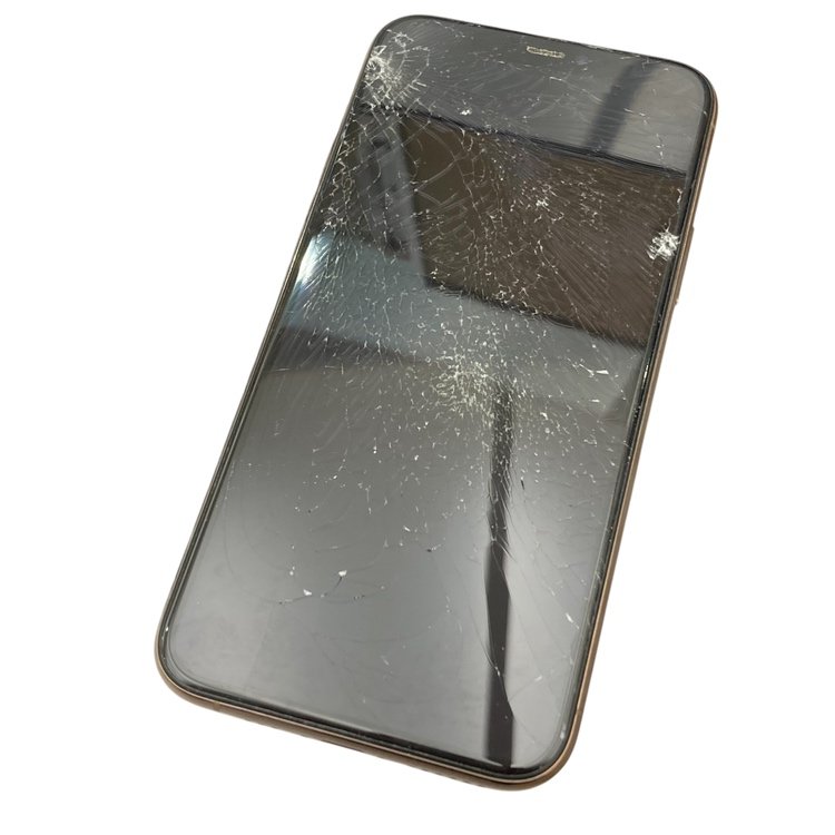 iPhone11 フロントパネル交換