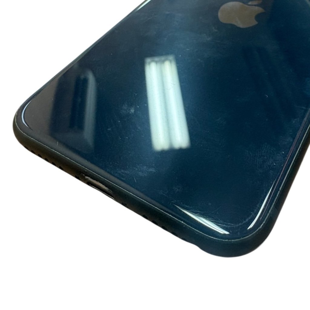 充電不可・通電不良 【iPhone13】