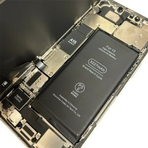 iPhone13 バッテリー交換