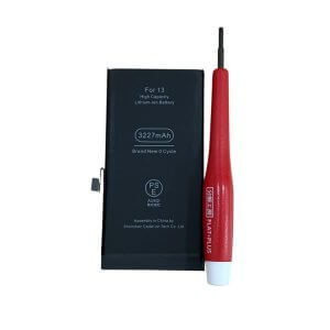 【バッテリー残量表示:77%(サービス)バッテリー交換】iPhone13