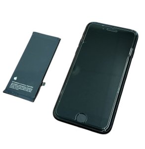 iPhoneSE3 バッテリー交換(最大容量72％)