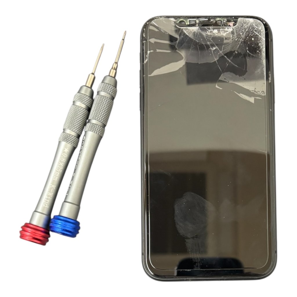 iPhone11 液晶交換 (液晶ガラス破損、タッチ不良)