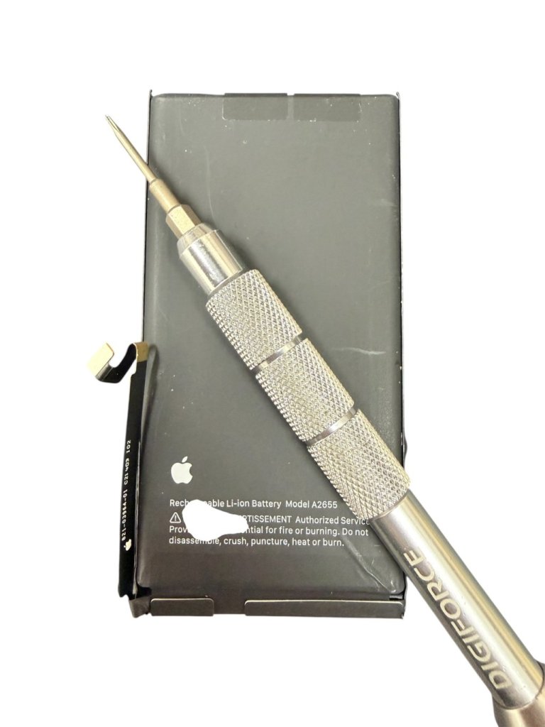 iPhone13 バッテリー交換