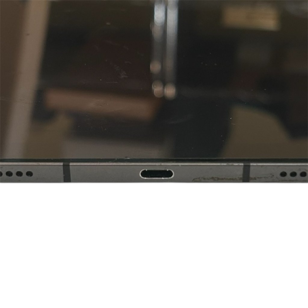 iPadAir5  ドックコネクター交換