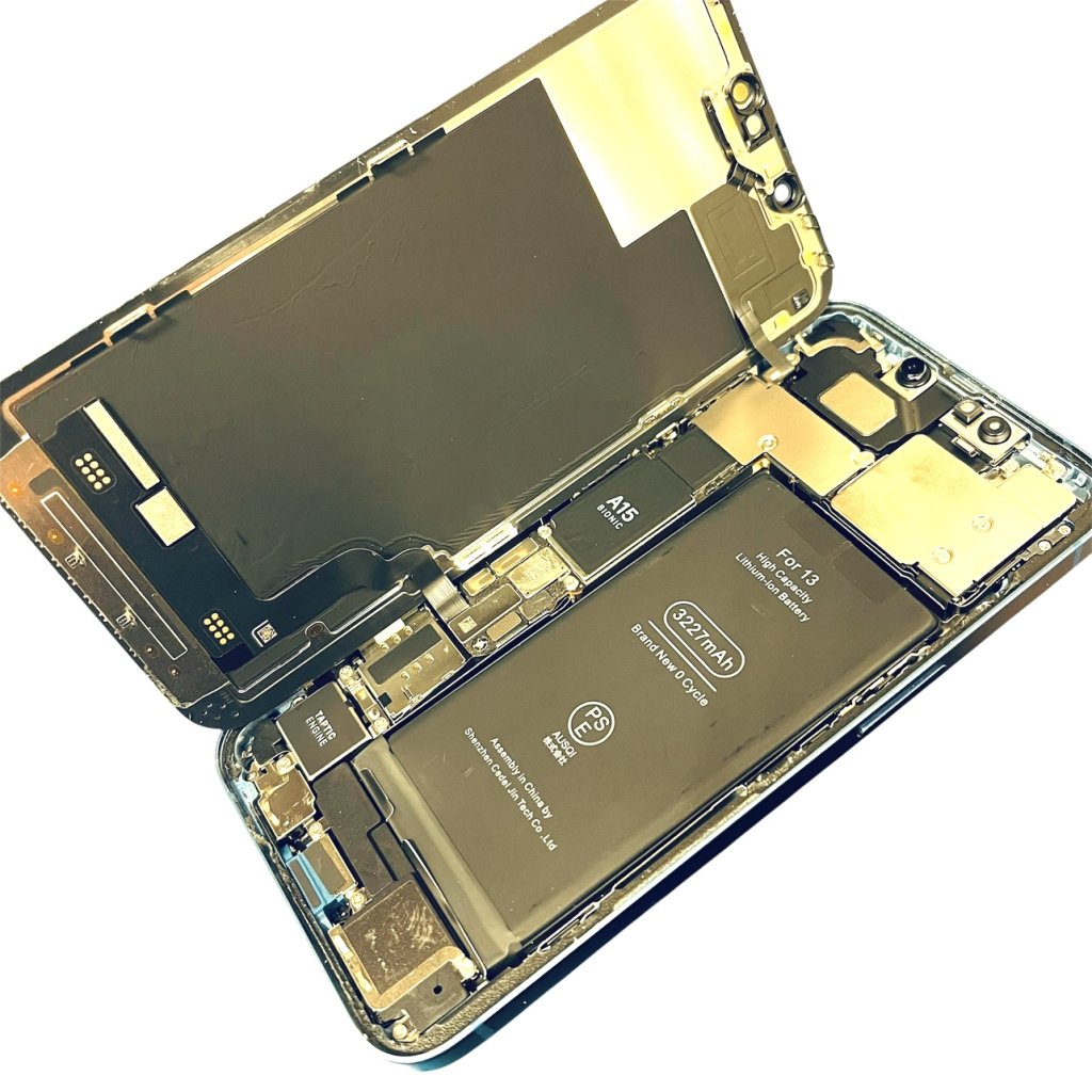【最大容量77％】iPhone13 バッテリー交換修理