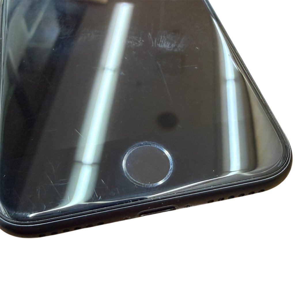 iPhone８　ホームボタン修理