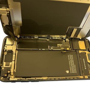 iPhoneSE3 バッテリー交換
