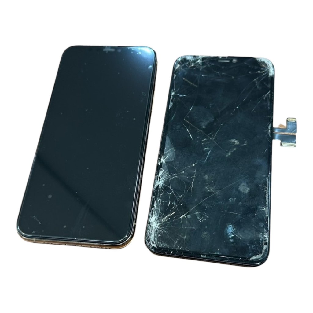 【iPhone11ProMax パネル交換】