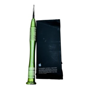 iPhone SE3 バッテリー交換