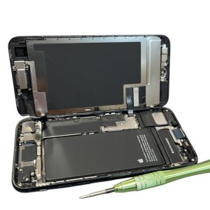 iPhoneSE3 【アイフォンSE3】 バッテリー交換