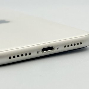 【iPhone 11ライトニングコネクタ修理】 角度変更しなくていいように即日修理可能｜前橋市大友町