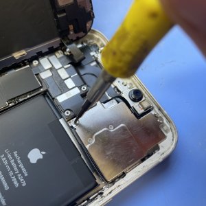 【iPhone 12 Pro アウトカメラ本体交換】ピントが合わない・カメラが起動しない症状を即日復旧｜前橋市元総社町