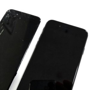 iPhoneSE3 フロントパネル交換