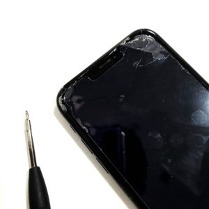 iPhoneXR フロントパネル交換