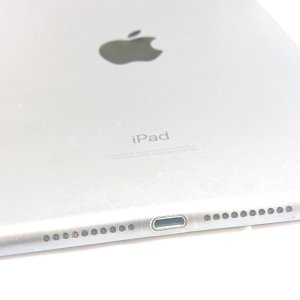 iPad mini5 ライトニング修理
