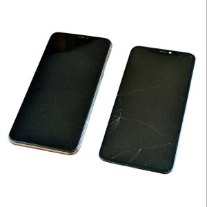 iPhoneXS フロントパネル交換