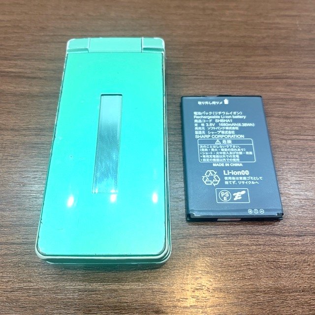 AQUOS ガラケー修理 バッテリー交換｜戸田市下戸田