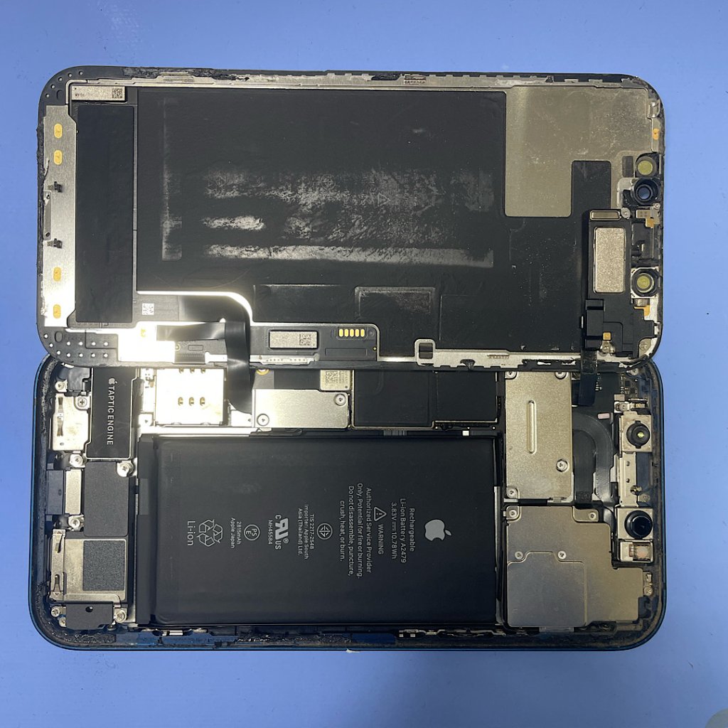 iPhone12液晶パネル交換| 茨城県龍ケ崎市城ノ内