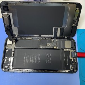 iPhone SE2バッテリー交換修理 | つくばみらい市小張