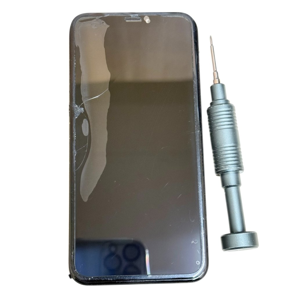 iPhone X パネル交換修理 実績