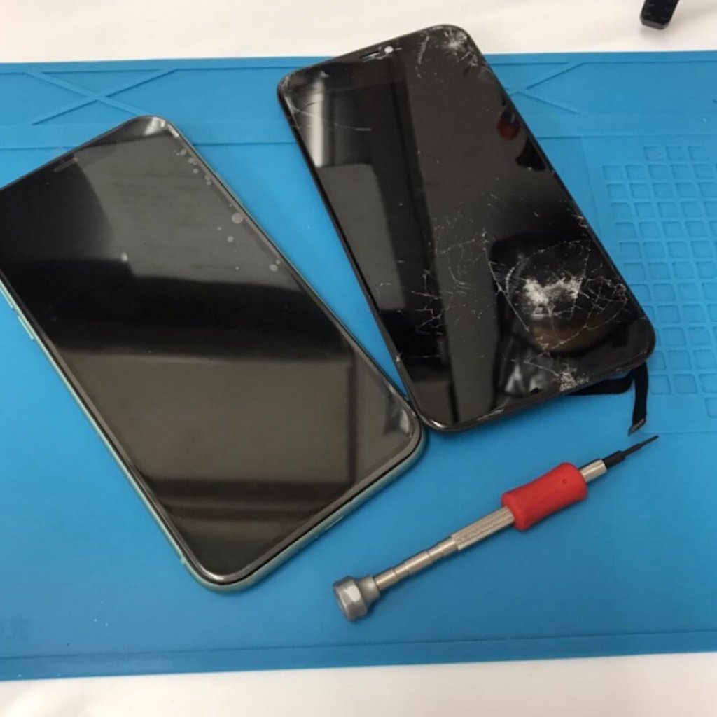 iPhone 11 液晶交換| 日高市武蔵高萩| 液晶交換も即日修理対応致します！