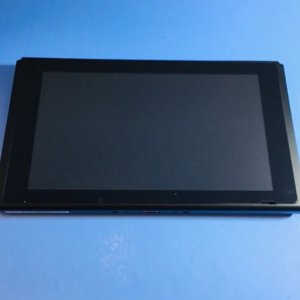 ニンテンドースイッチ 液晶交換修理| 飯能市栄町| 任天堂Switchの修理もご予約で対応致します！