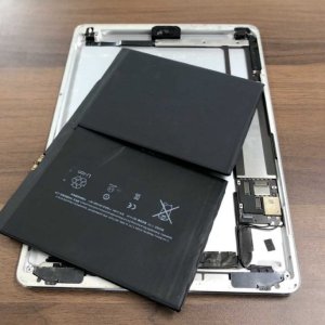 iPad Pro 最大容量劣化バッテリー交換修理| 飯能市川寺| iPadの修理もご予約にて受け付けております！