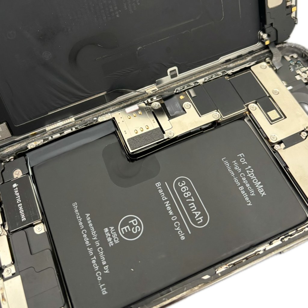 iPhone12ProMAX　液晶交換