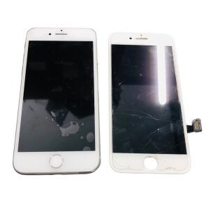 iPhone7  フロントパネル交換(画面割れ)