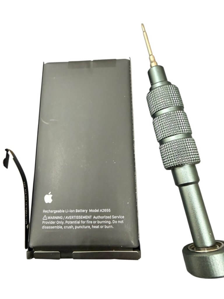 iPhone13 バッテリー交換